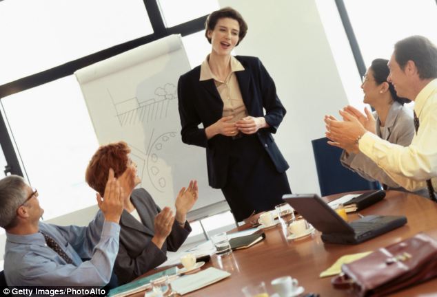 article-2254145-024165F50000044D-12_634x432